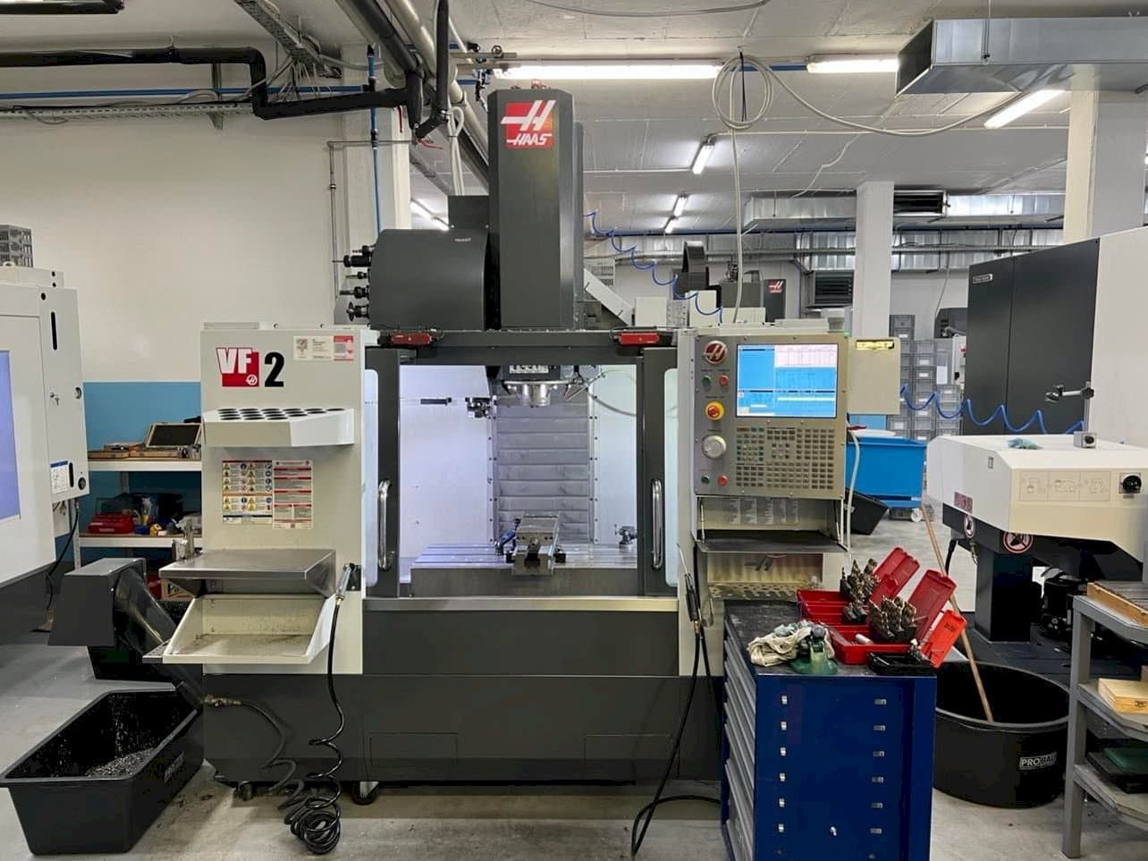 A HAAS VF-2  gép elölnézete