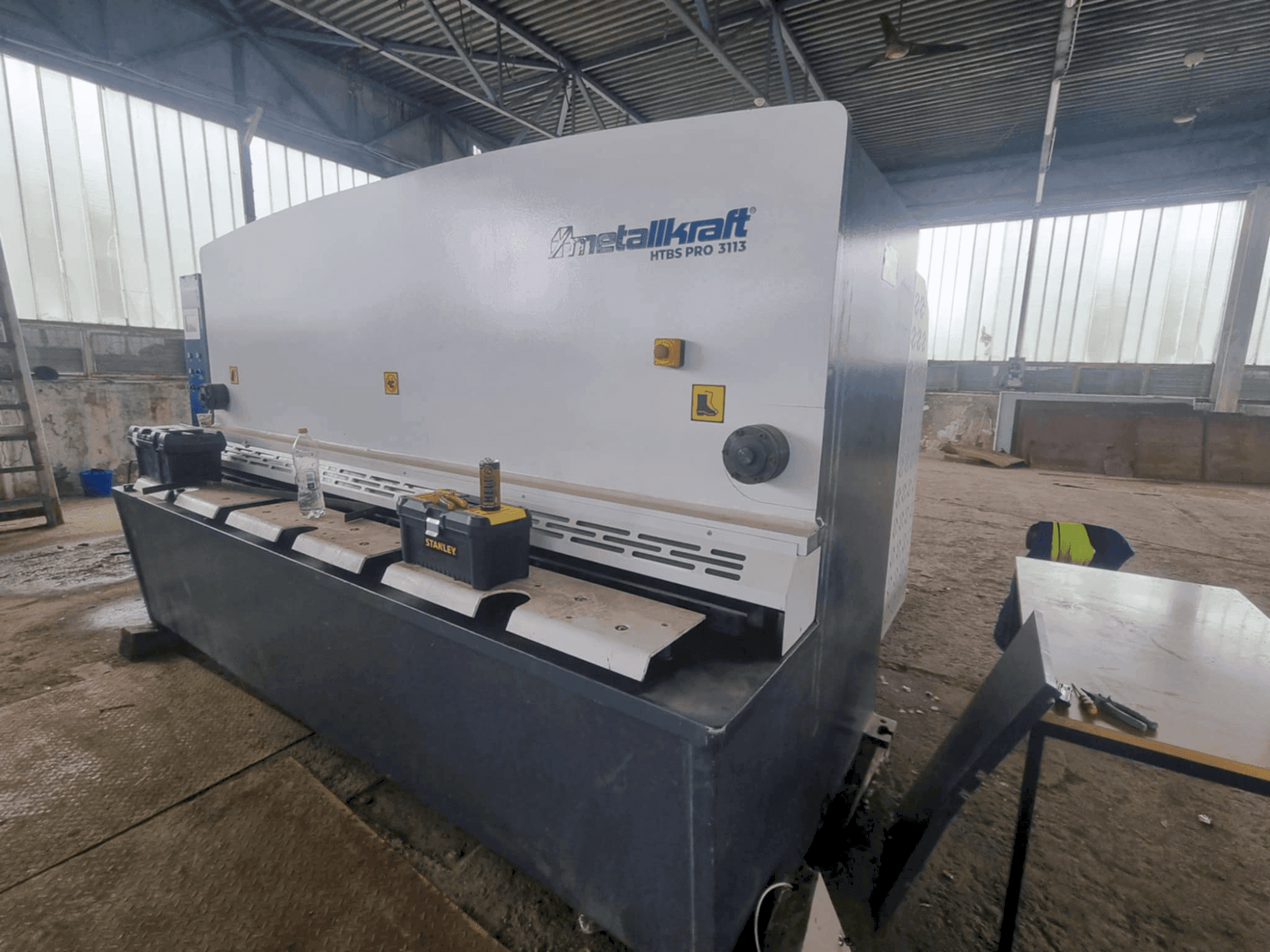 A Metallkraft  HTBS PRO 3113  gép elölnézete