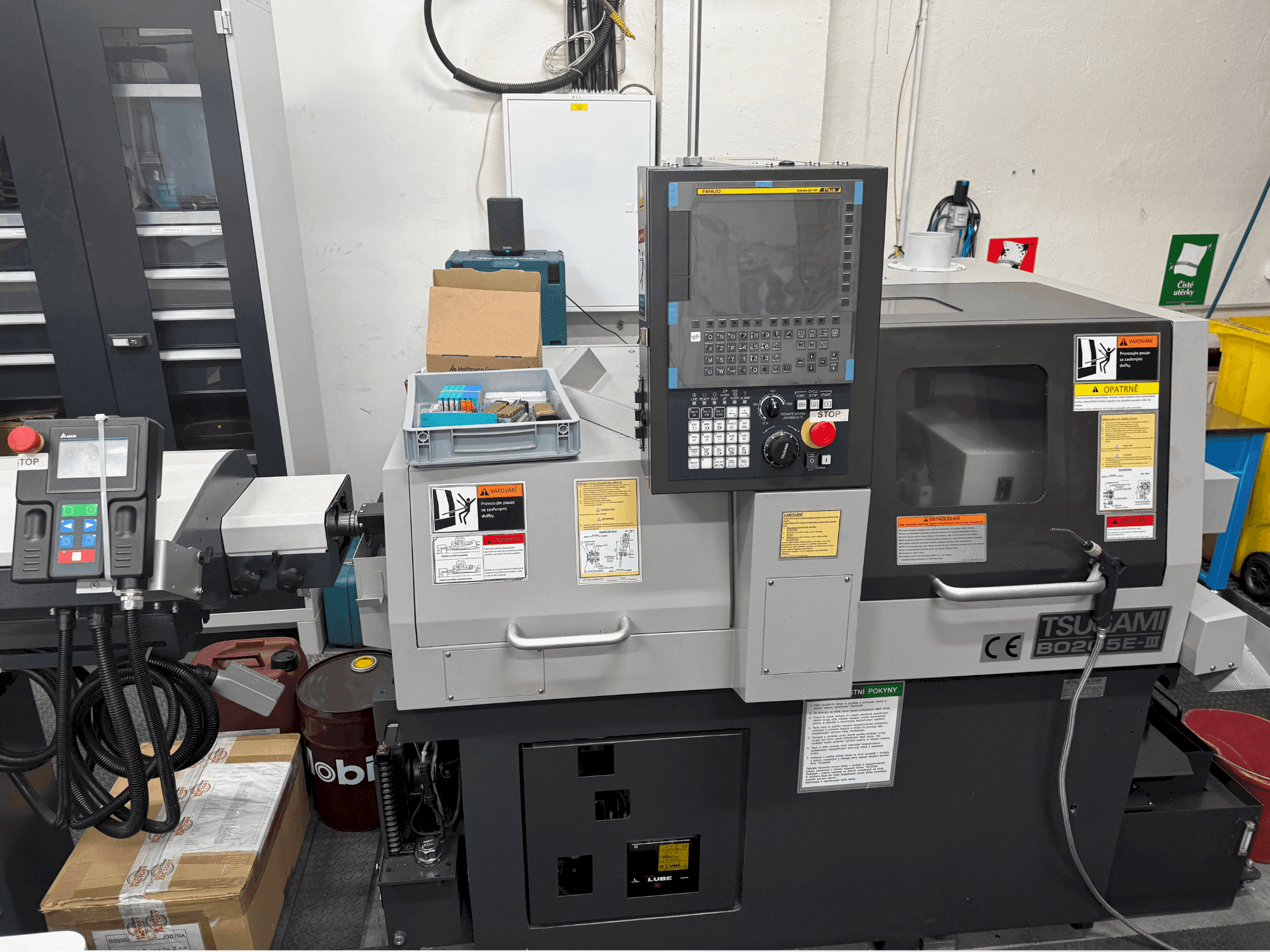 A TSUGAMI B0205E-III gép elölnézete