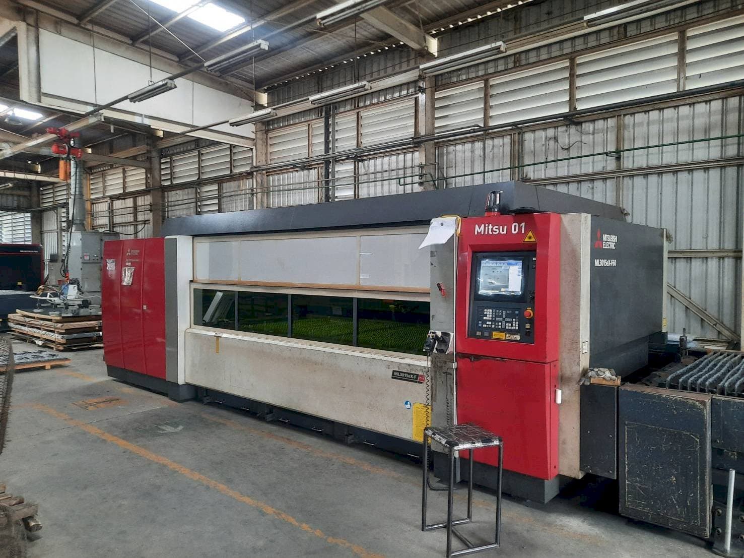 A Mitsubishi ML3015eX F60 gép elölnézete