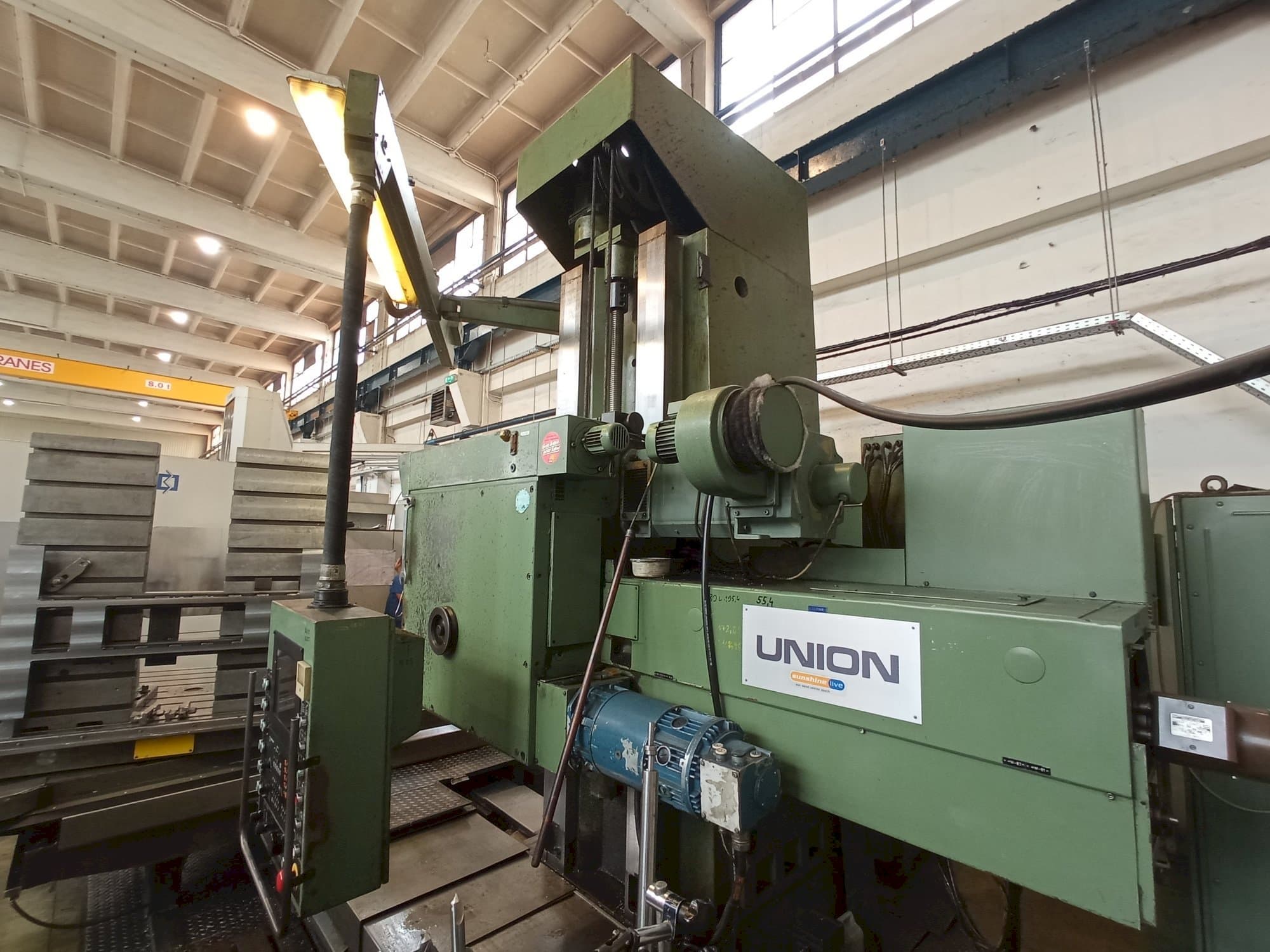 A Union BFT 110 gép elölnézete