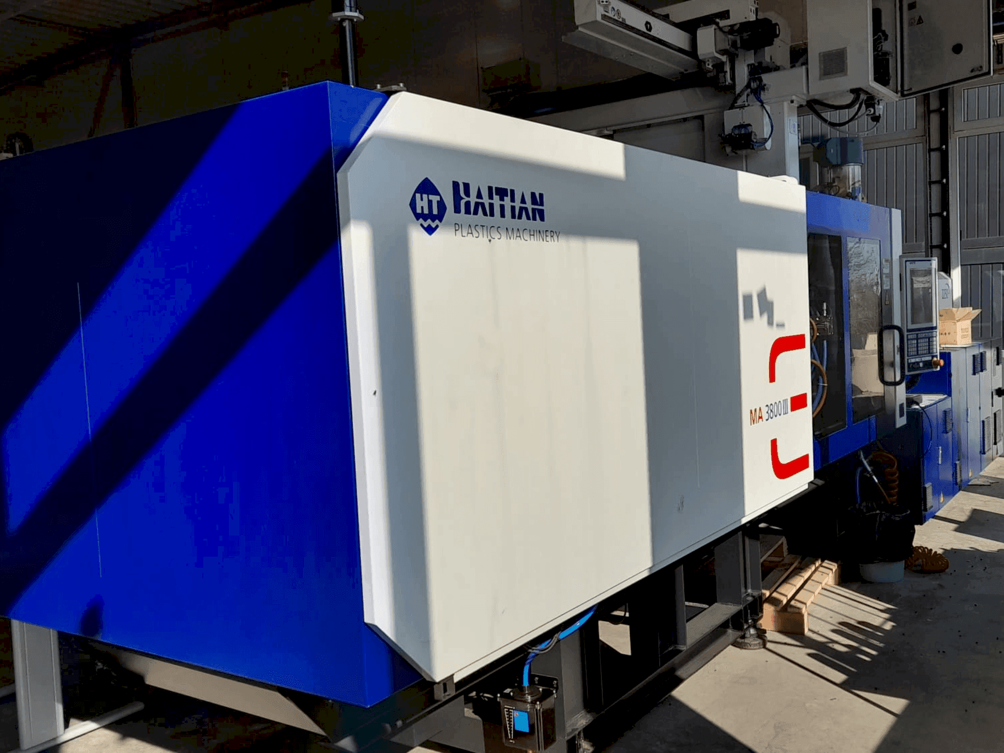 A HAITIAN MA 3800 III  gép elölnézete