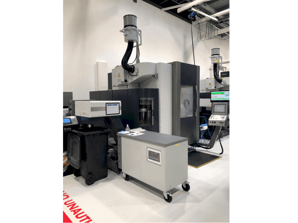 A DECKEL MAHO DMU 50 linear gép elölnézete