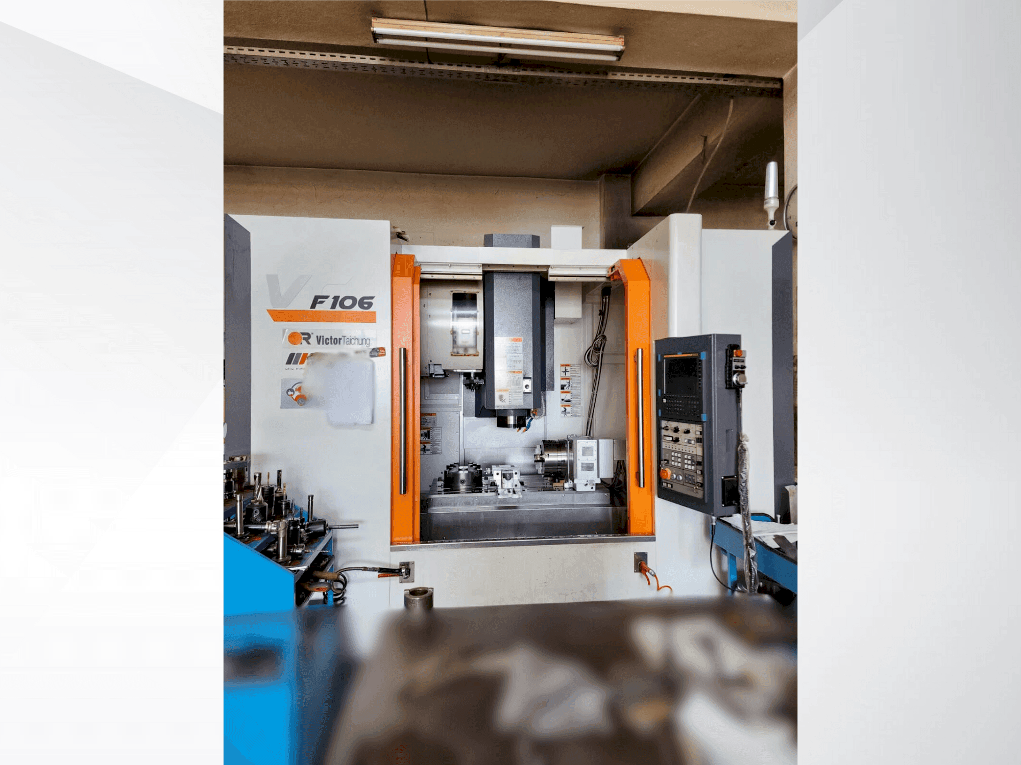 A VICTOR TAICHUNG Taichung Vcenter F106 gép elölnézete