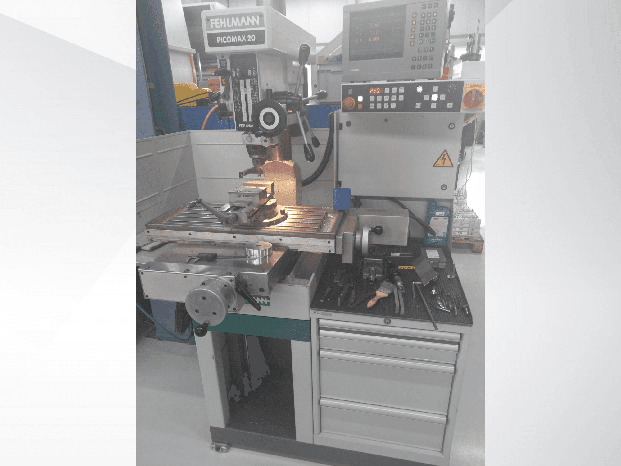 A FEHLMANN PICOMAX 20  gép elölnézete