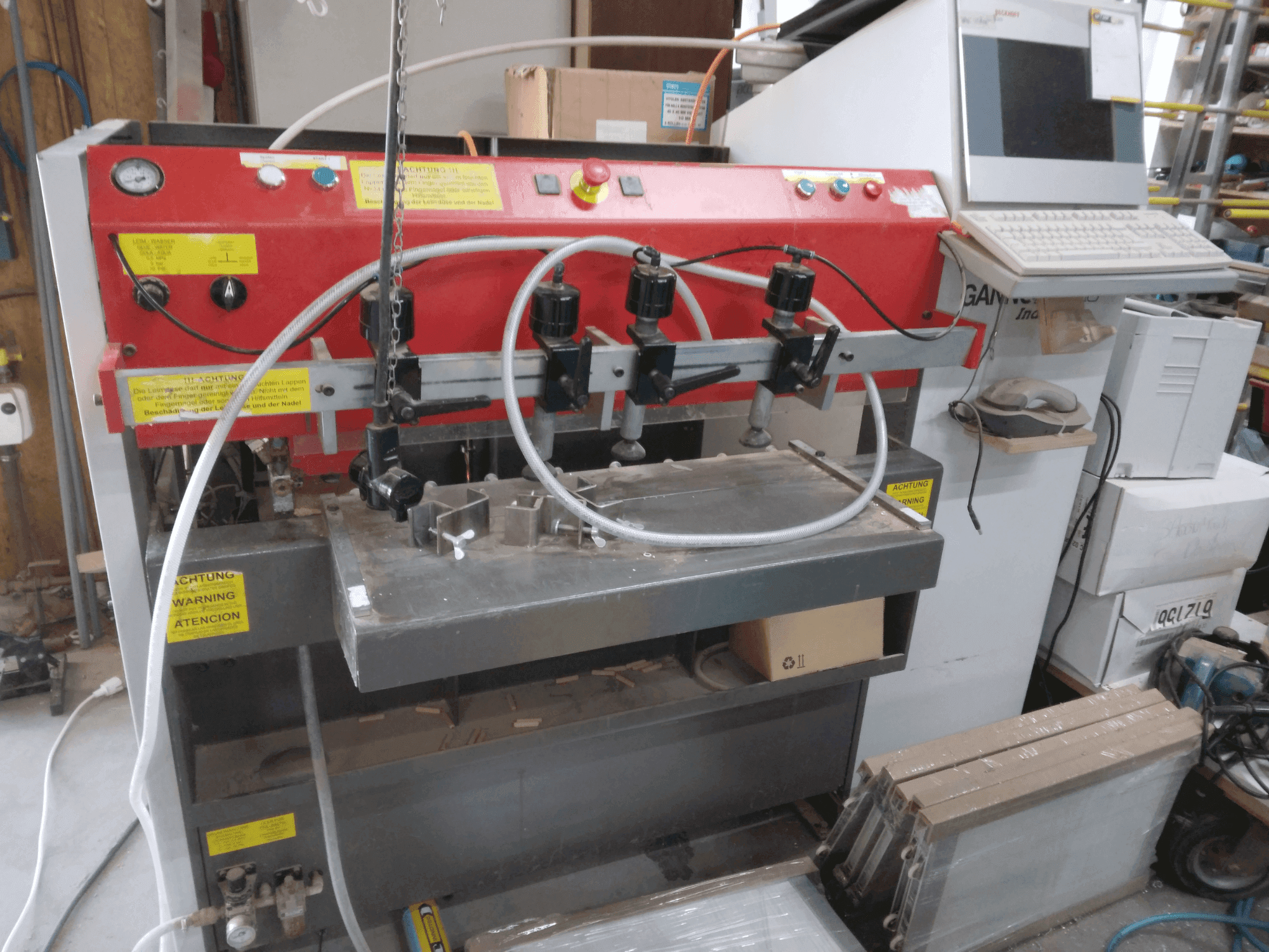 A GANNOMAT Index Logic T70  gép elölnézete