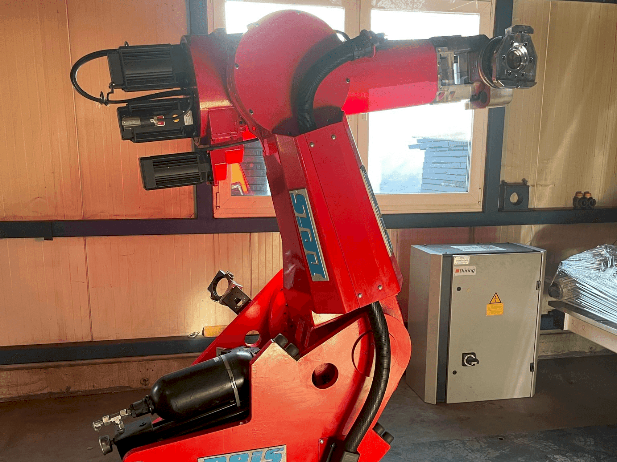 A Reis SRV 130  gép elölnézete