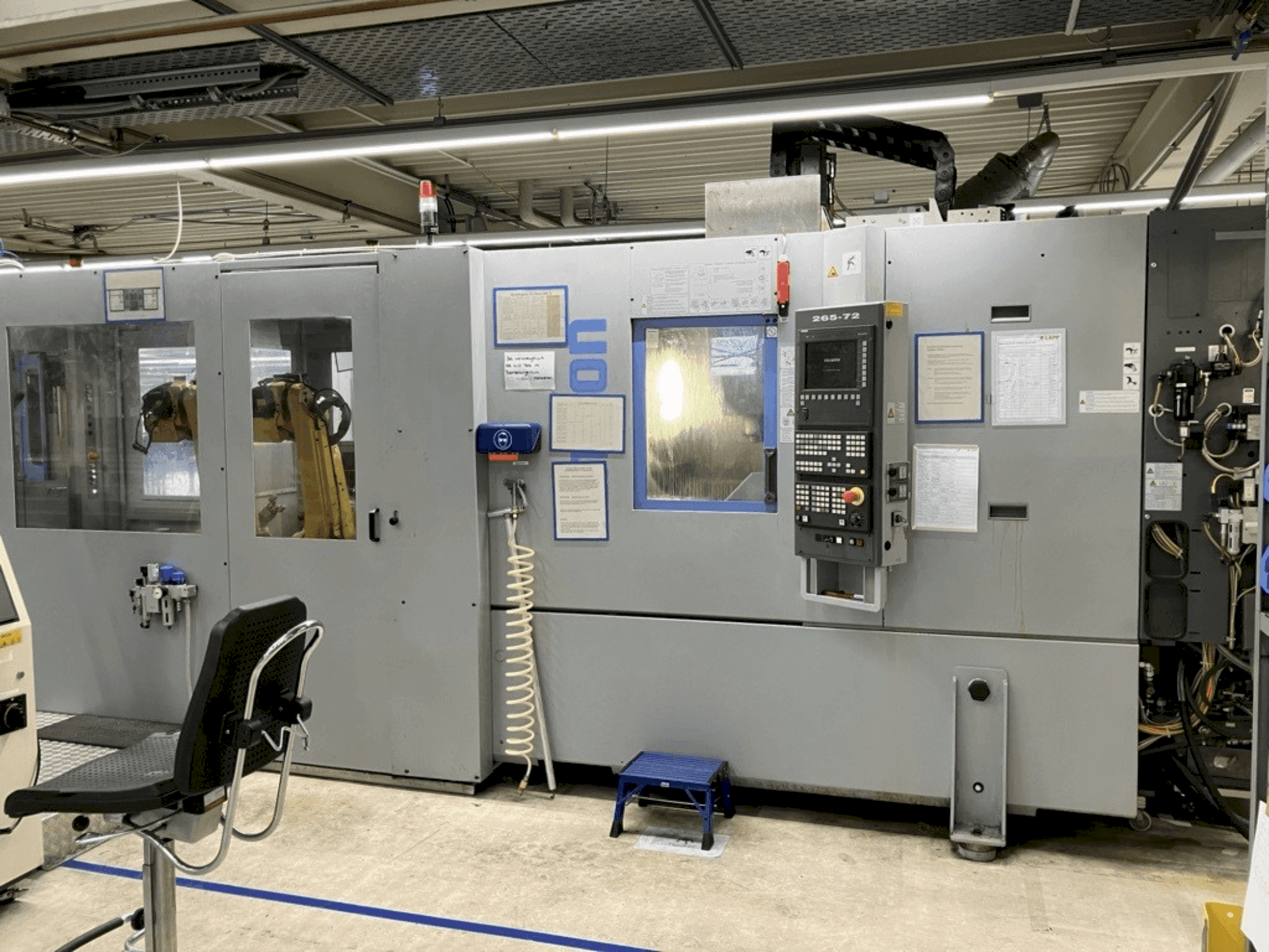 A CHIRON FZ 12 KW gép elölnézete