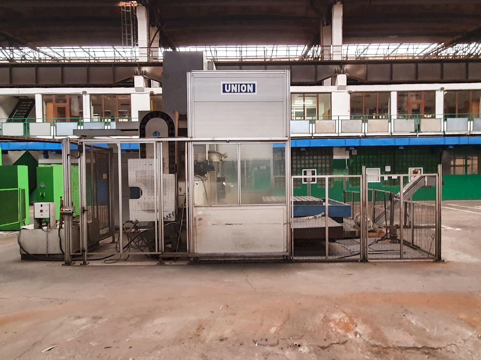 A Union TC130/1 -iTNC530 gép elölnézete