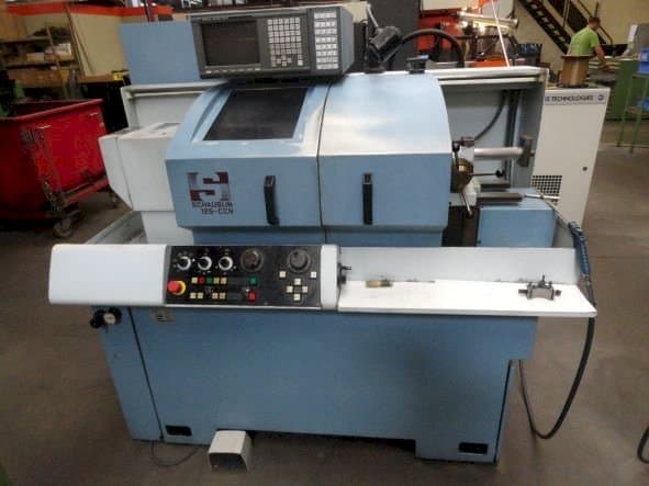 A SCHAUBLIN 125-CCN gép elölnézete