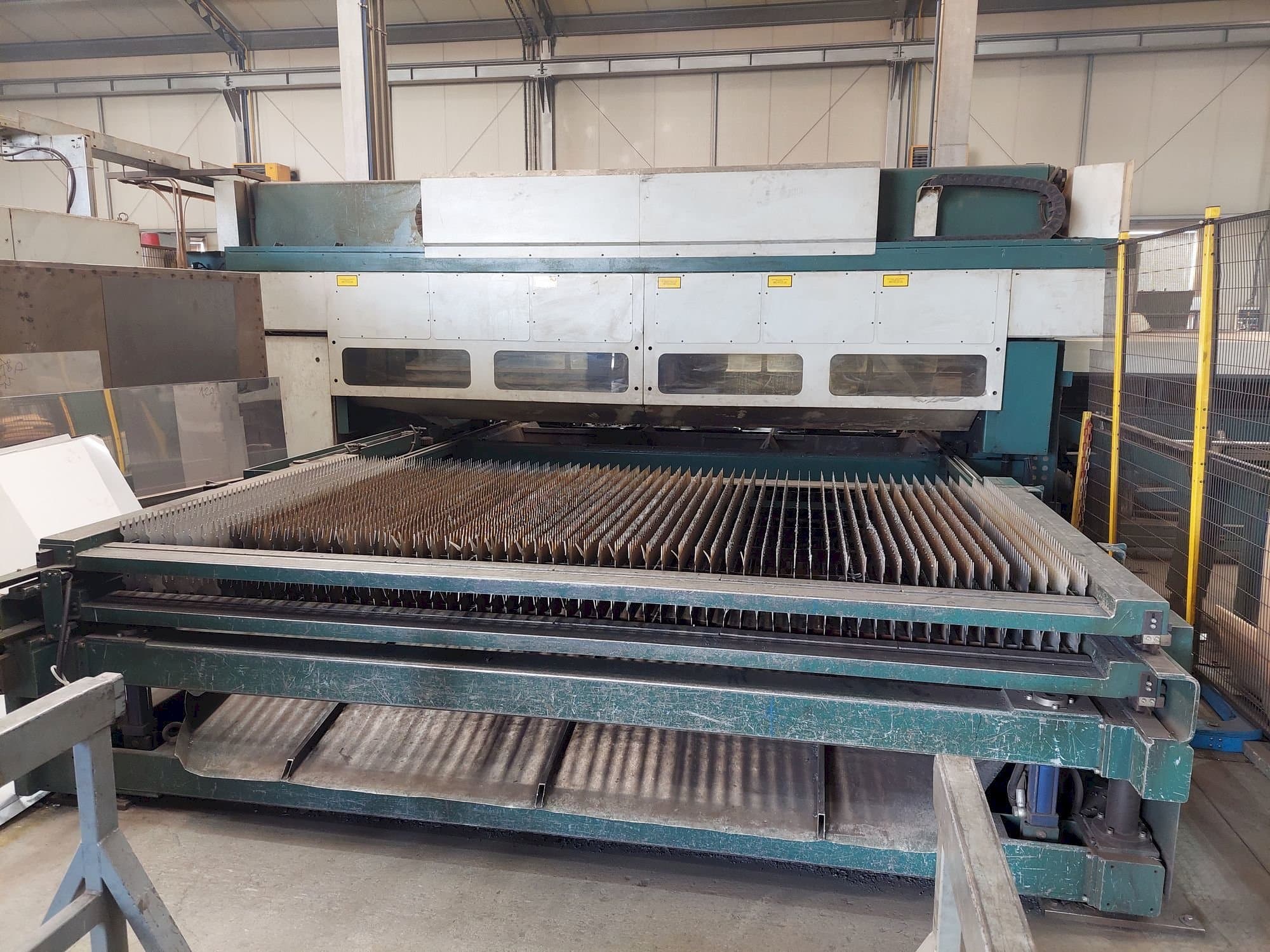 A ADIGE LT COMBO gép elölnézete