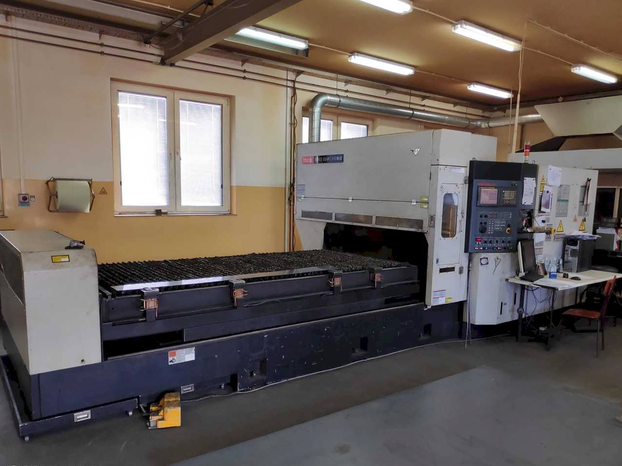 A Mazak Space Gear 510 Mk II gép elölnézete
