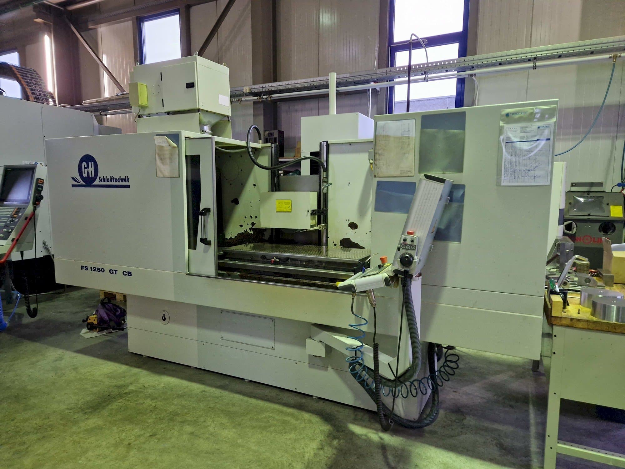 A GEIBEL & HOTZ FS 1250 GT CB gép elölnézete