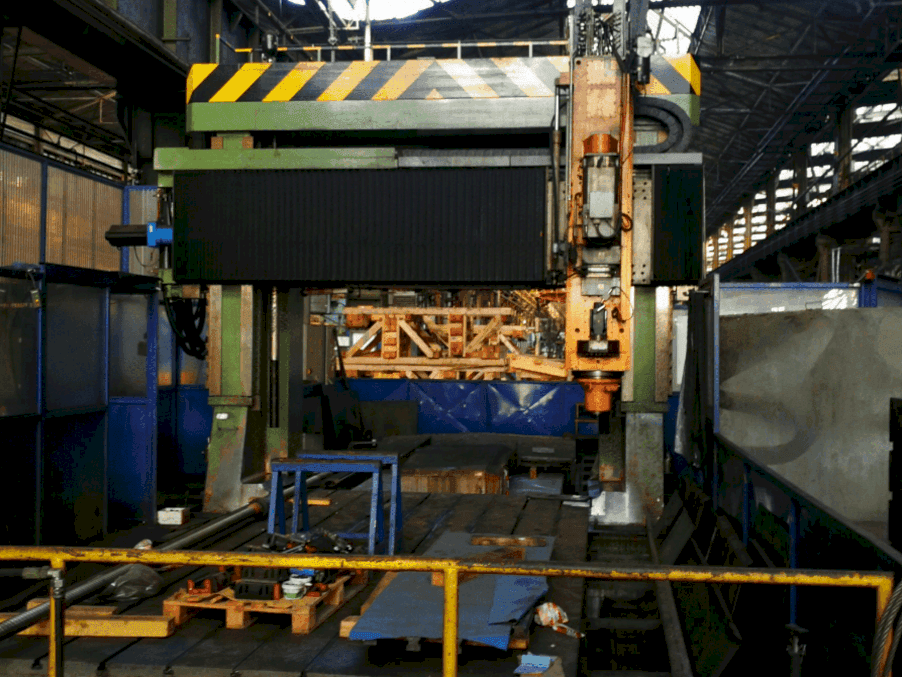 A FFZ 30-60 gép elölnézete