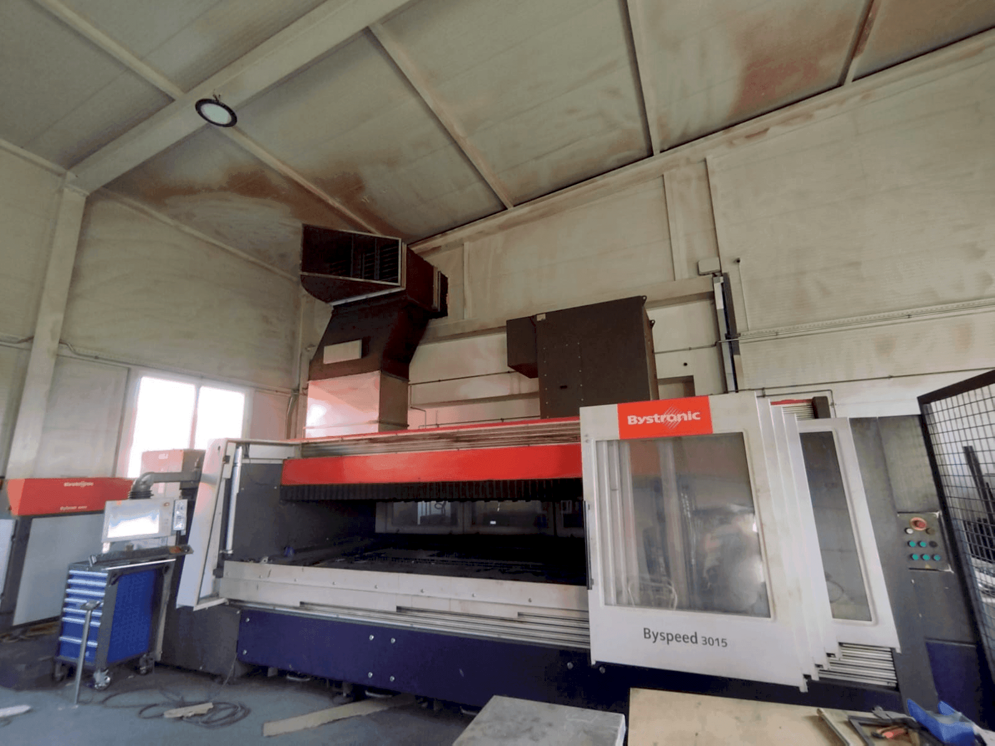 A Bystronic BySpeed 3015  gép elölnézete