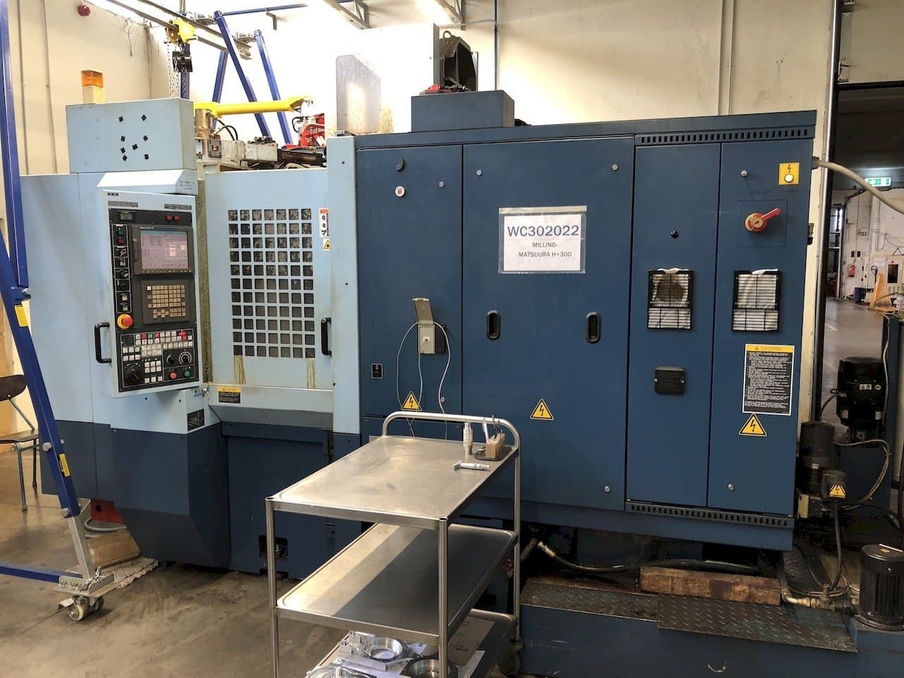 A Matsuura H Plus-300 gép elölnézete