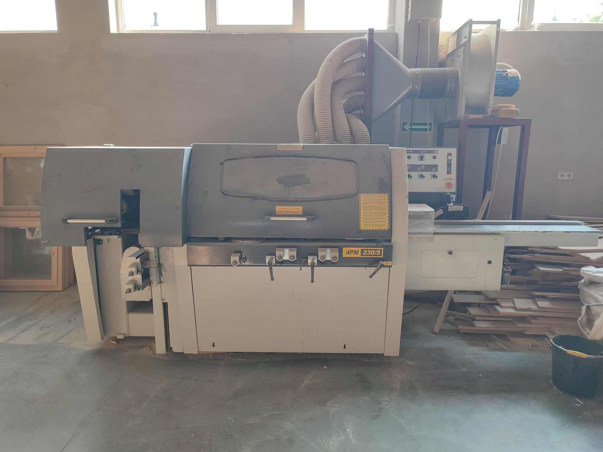 A HASKOVO 4PM-230/5  gép elölnézete