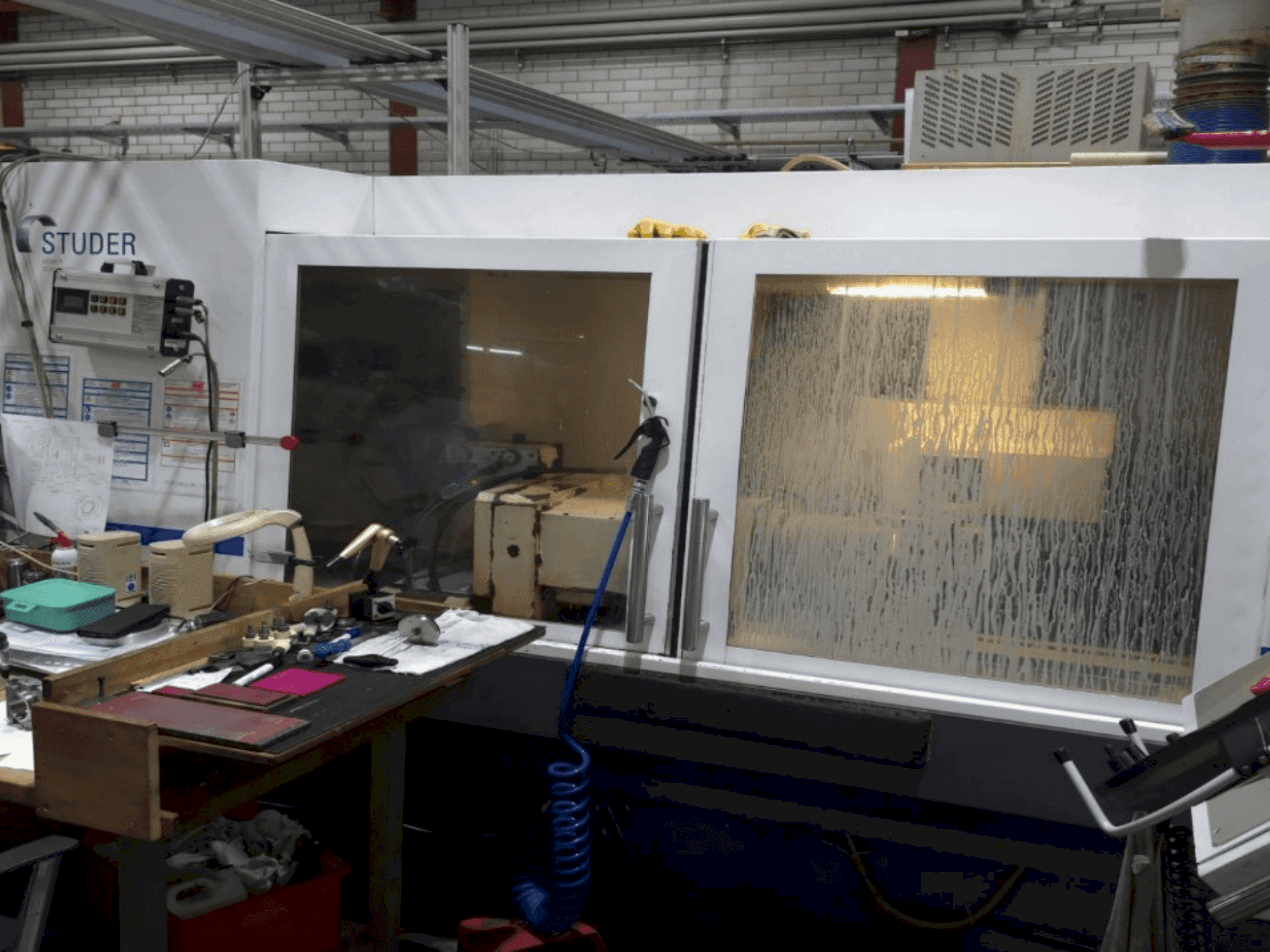 A STUDER S31 gép elölnézete