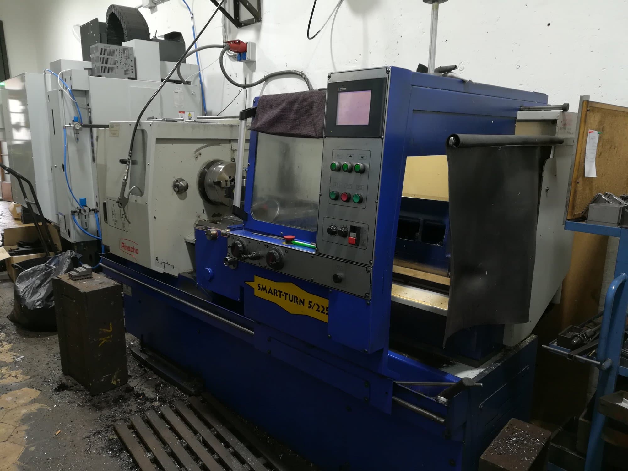 A Pinacho Smart-Turn 5/225  gép elölnézete