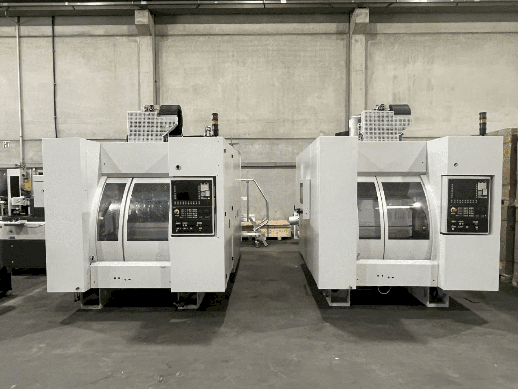 A SW BAS 03-22 gép elölnézete