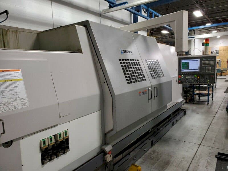 A Okuma LB45 II  gép oldalnézete