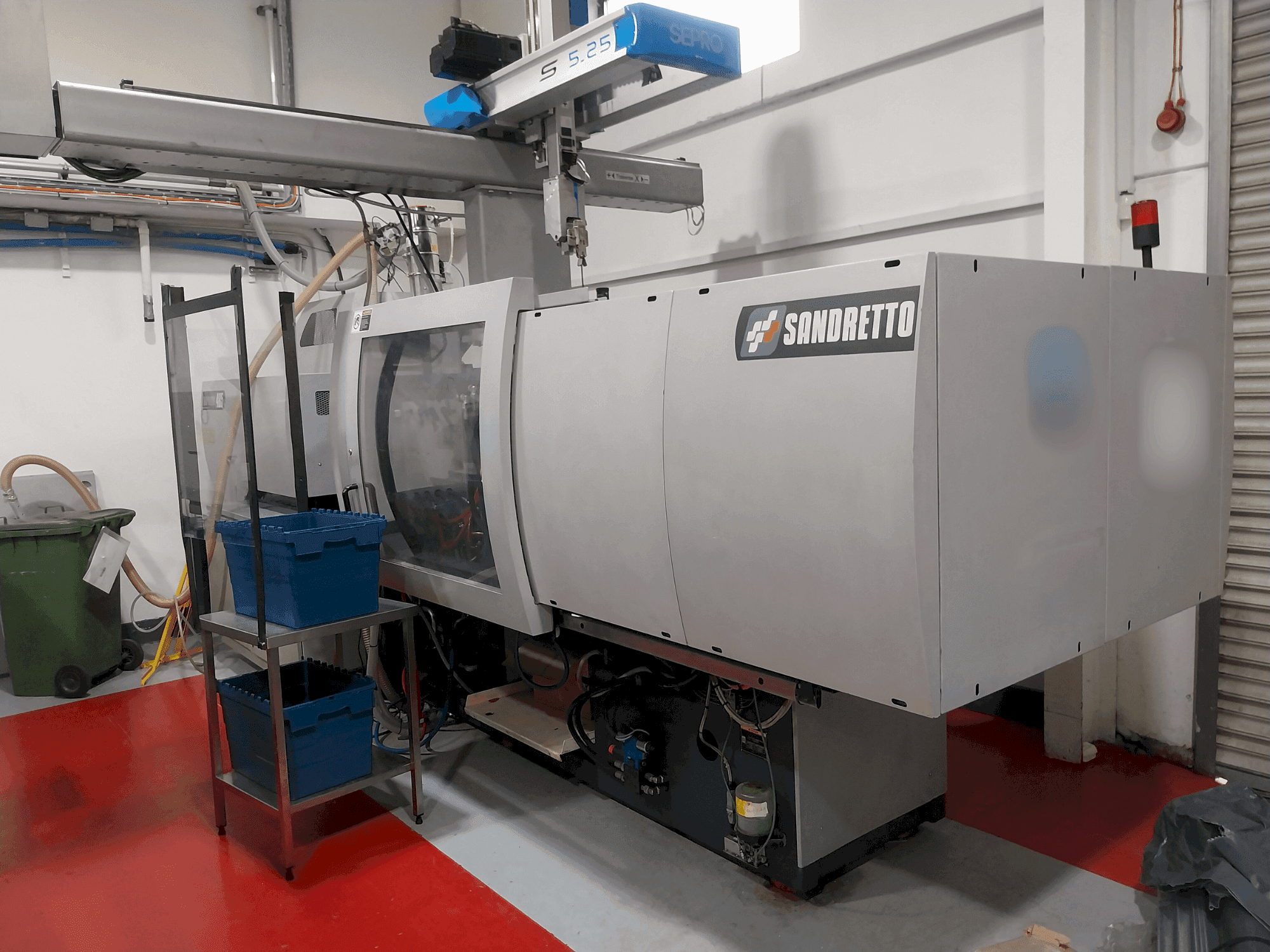A SANDRETTO EL 150/485  gép elölnézete