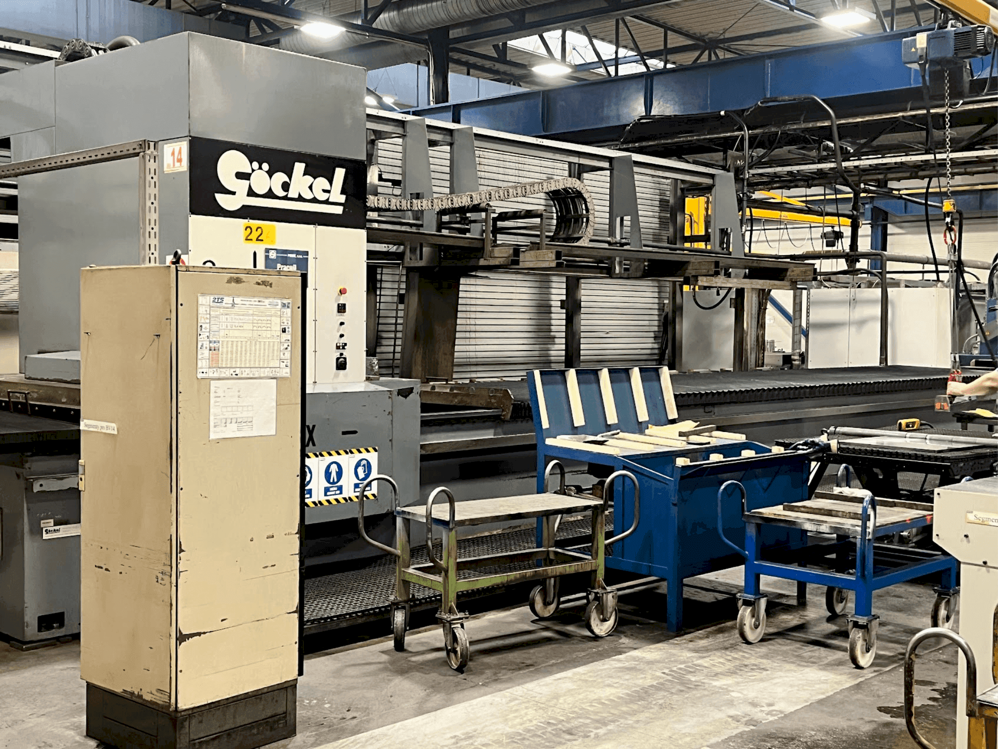 A GÖCKEL G130  gép elölnézete