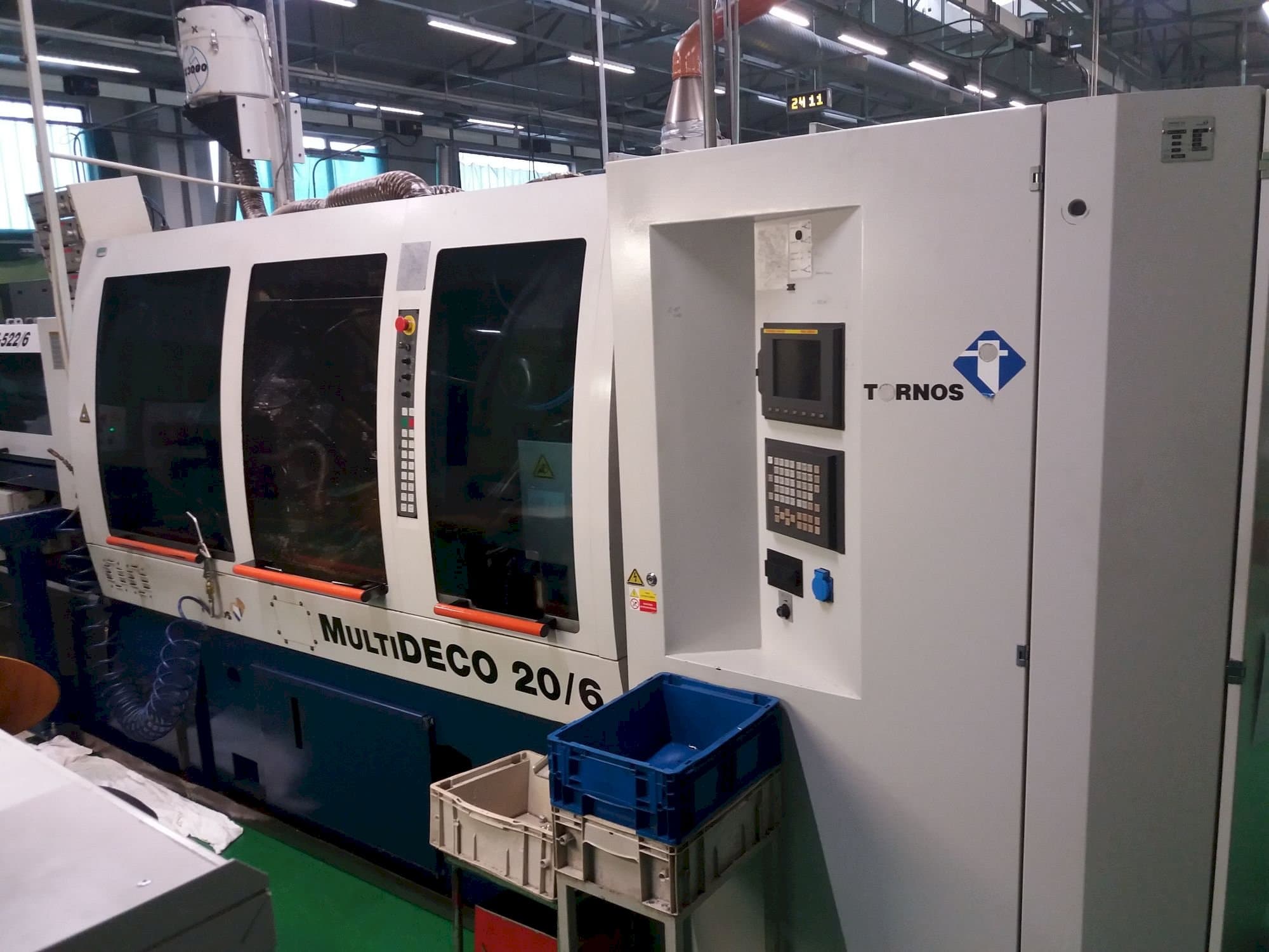 A Tornos Multideco 26/6 gép elölnézete