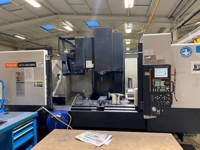 A Mazak MTV 655/60N gép elölnézete
