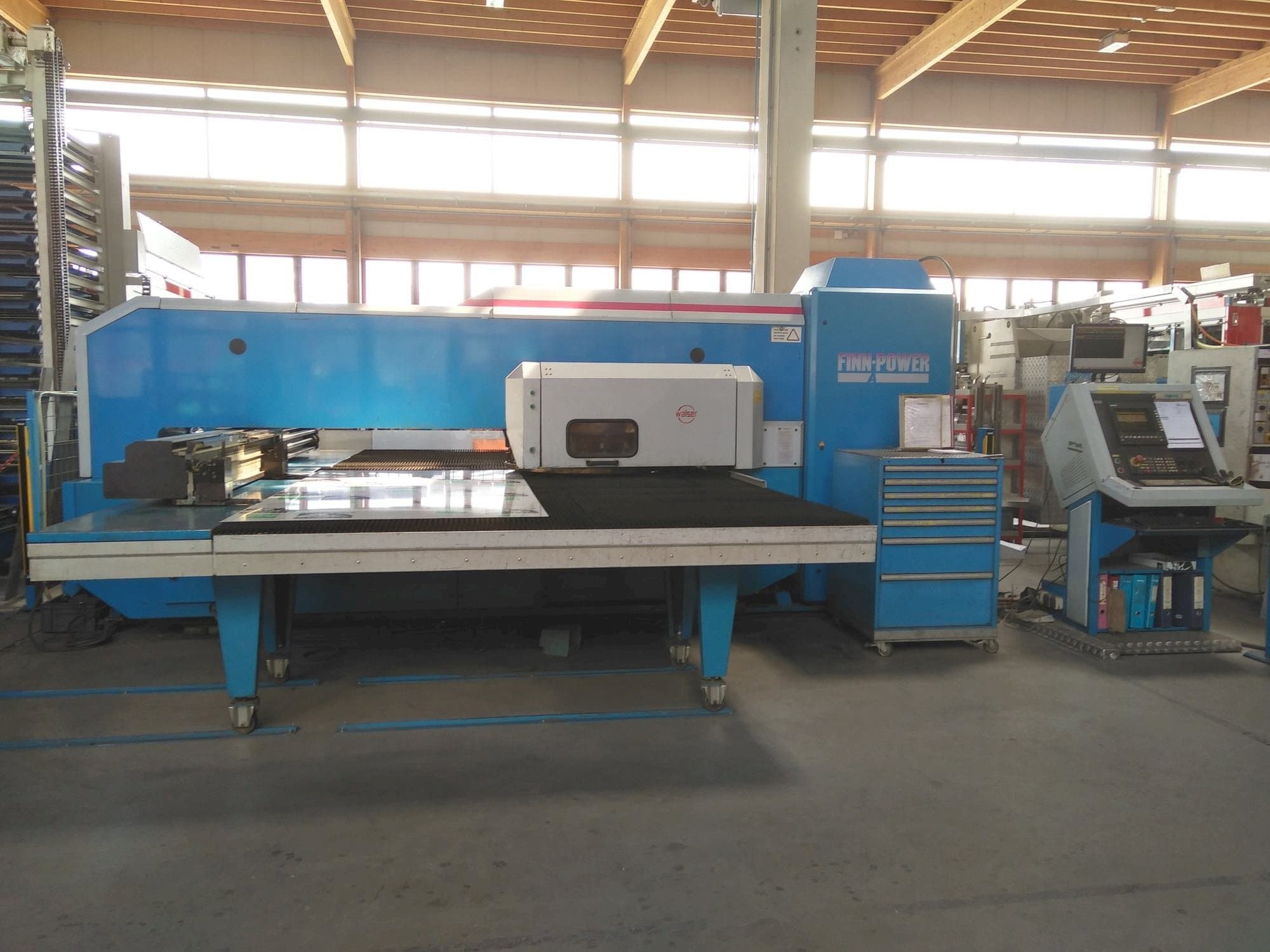 A Finn-Power A5-20SB  gép elölnézete