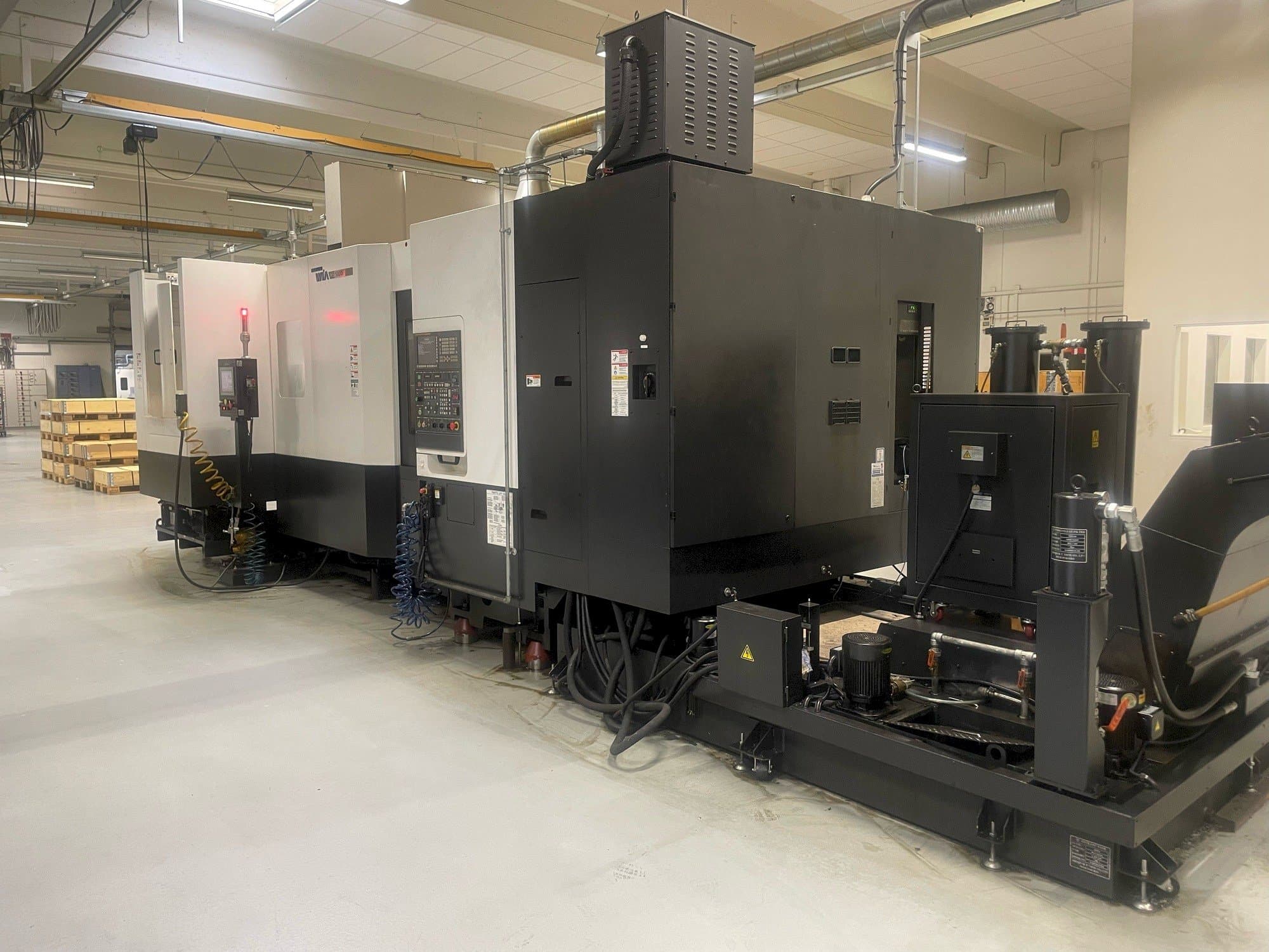 A Hyundai Wia Wia HS5000i gép elölnézete