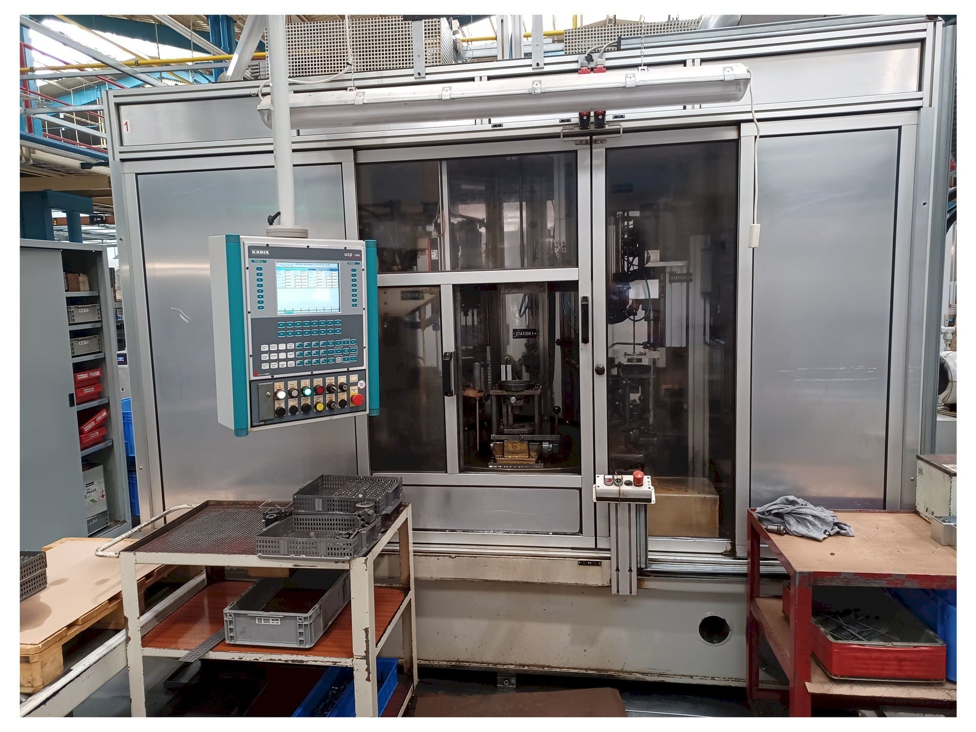 A KADIA 2PH 60/250R gép elölnézete