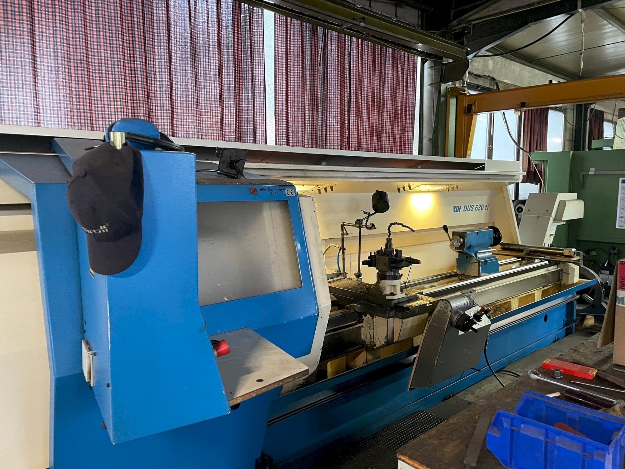 A VDF BOEHRINGER gép elölnézete