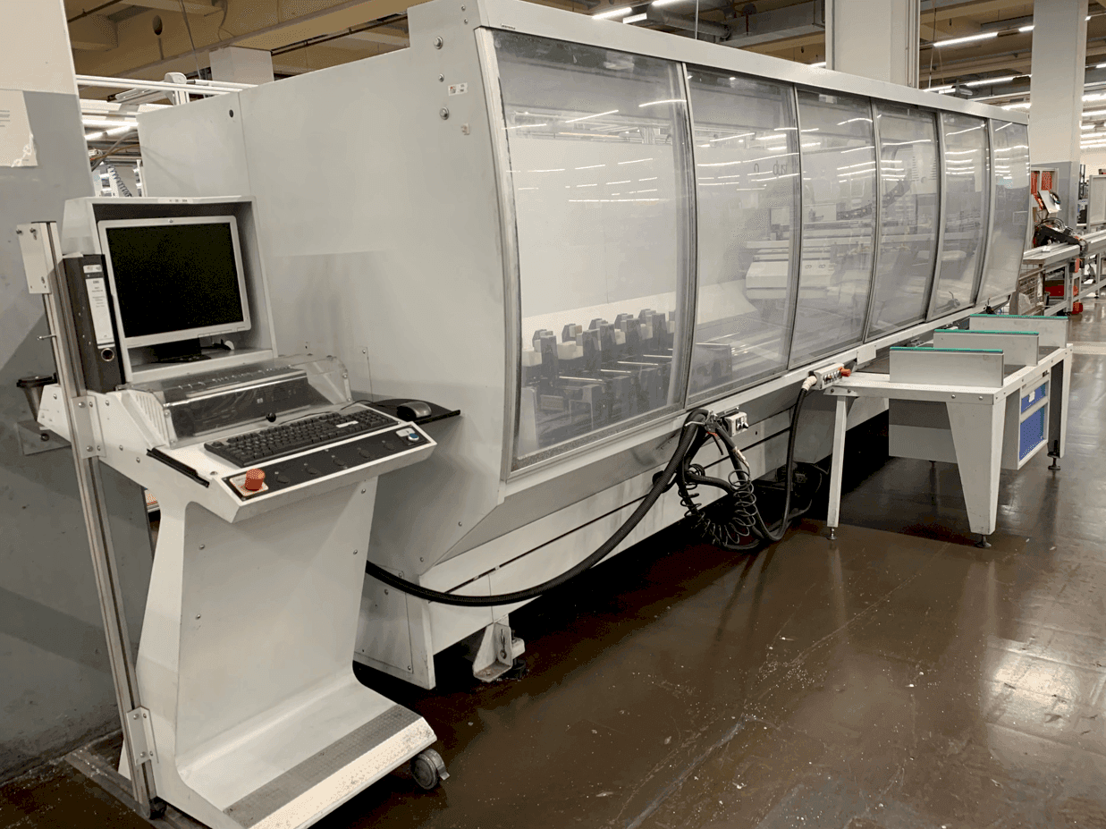 A FomIndustrie Dali 40 gép oldalnézete