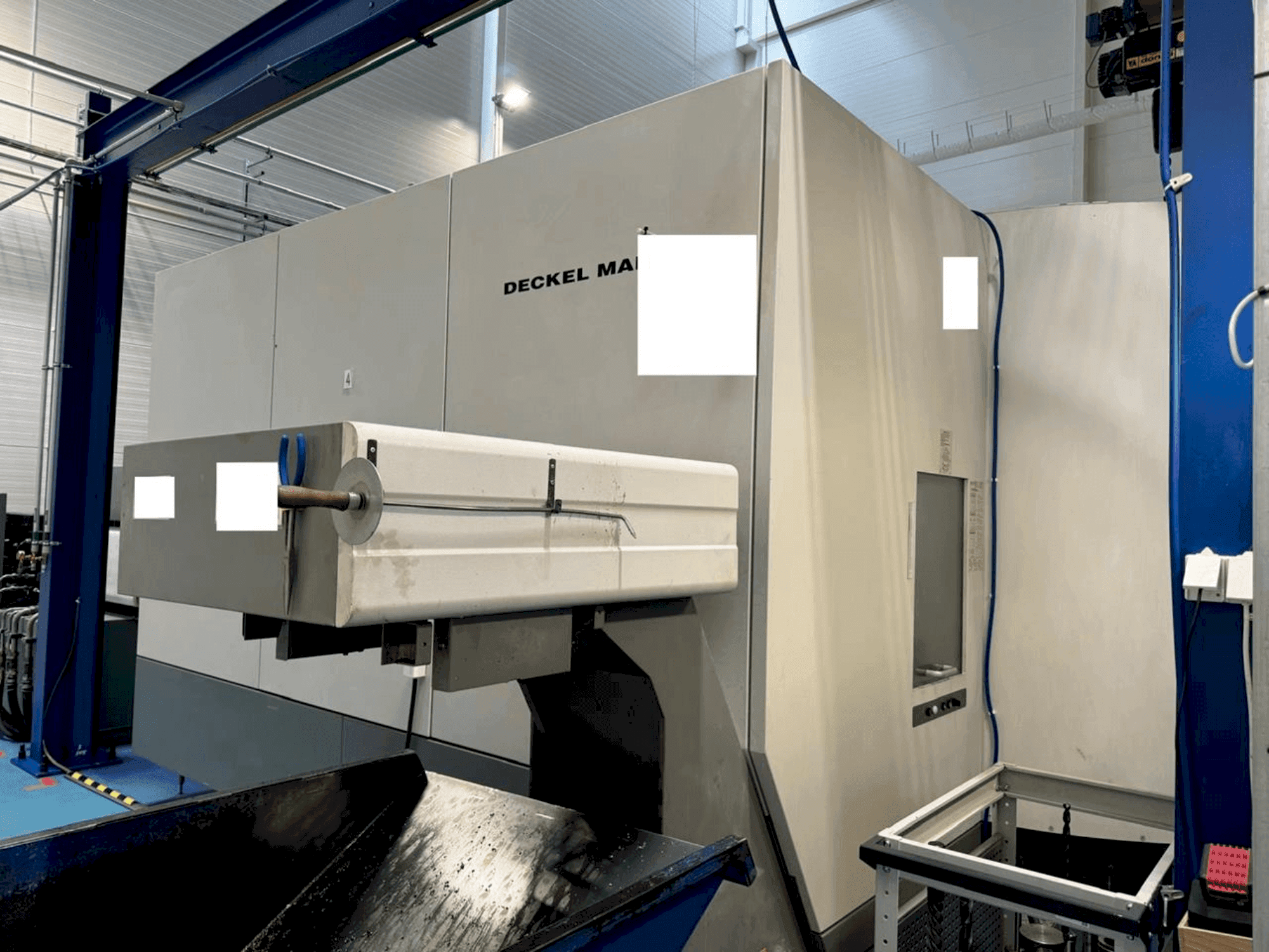 A DMG MORI DMC 125 FD duoBLOCK gép elölnézete