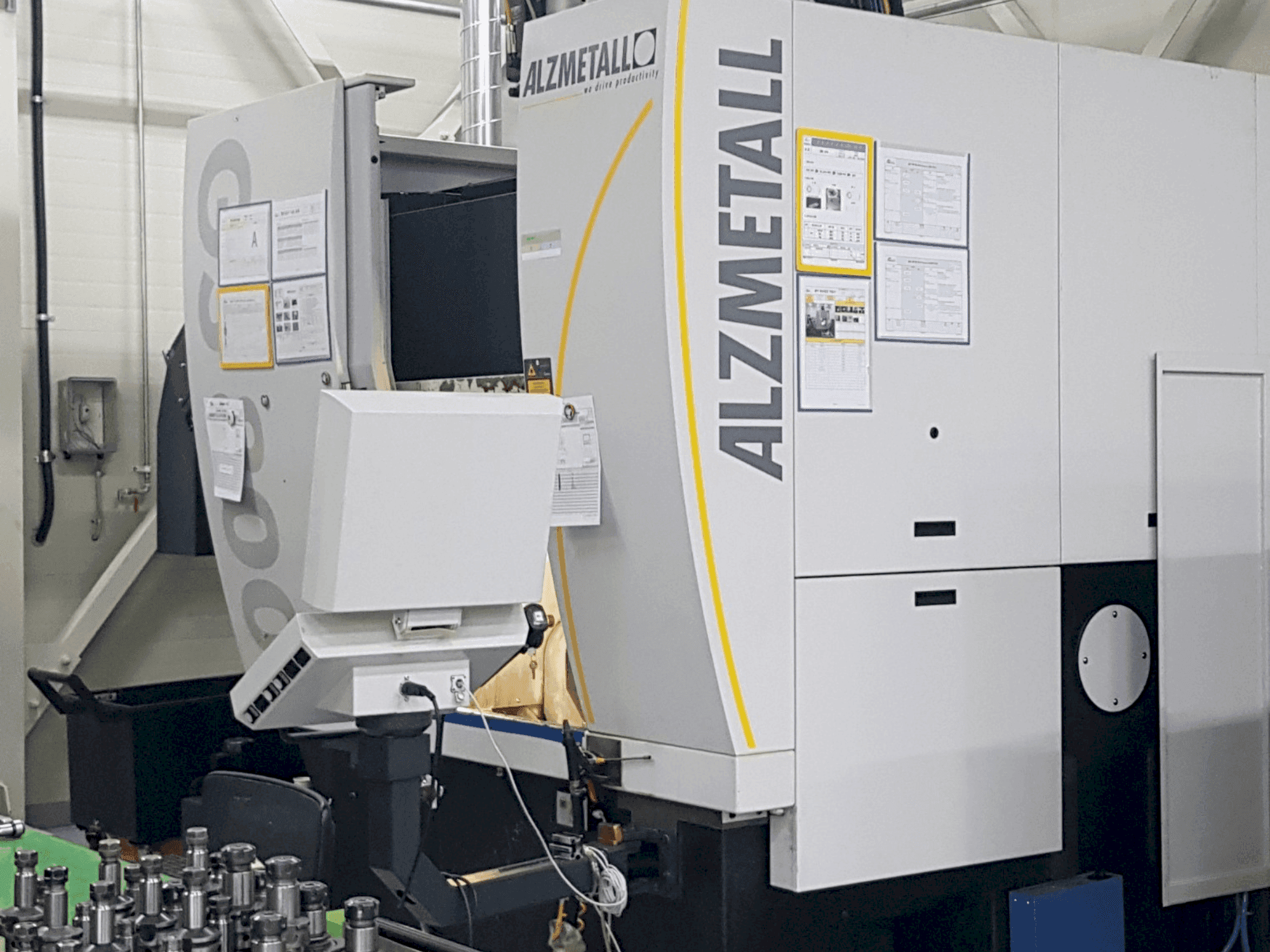 A Alzmetall GS800/5-T gép elölnézete