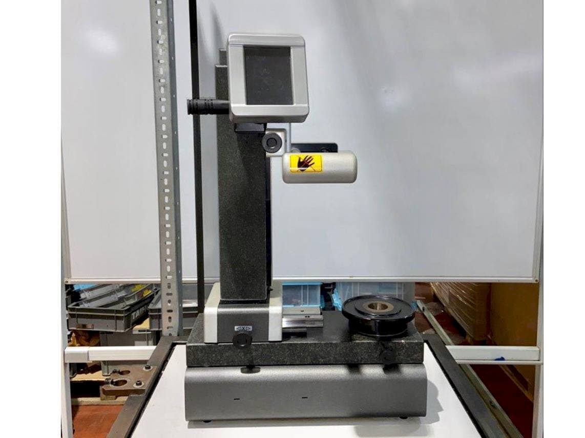 A ELB CONTROLLI LARTH gép elölnézete