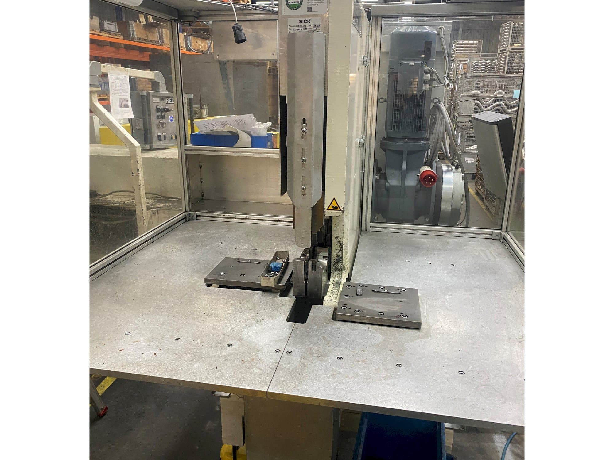 A Schmidt und Remmert EMT80-2-F01 gép elölnézete