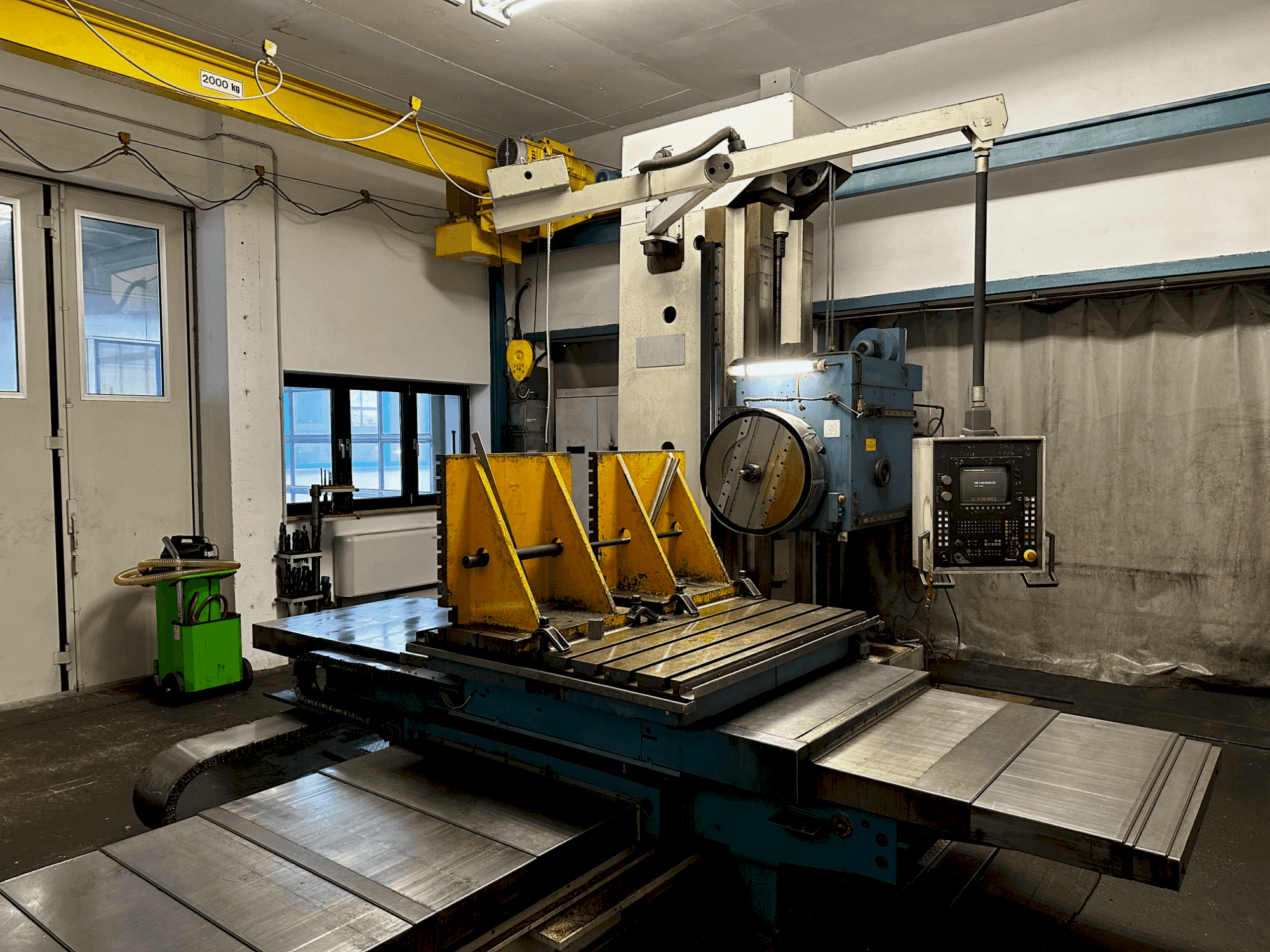 A UNION BFT 110 gép elölnézete