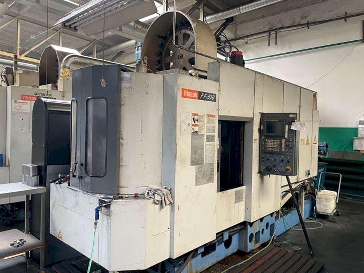 A Mazak FF510 gép elölnézete