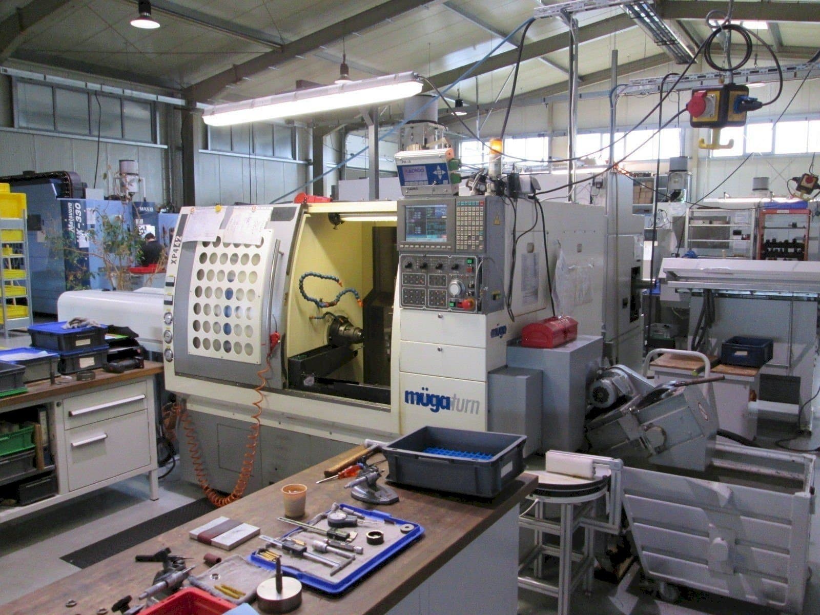 A Muga XP4 – 42SM gép elölnézete