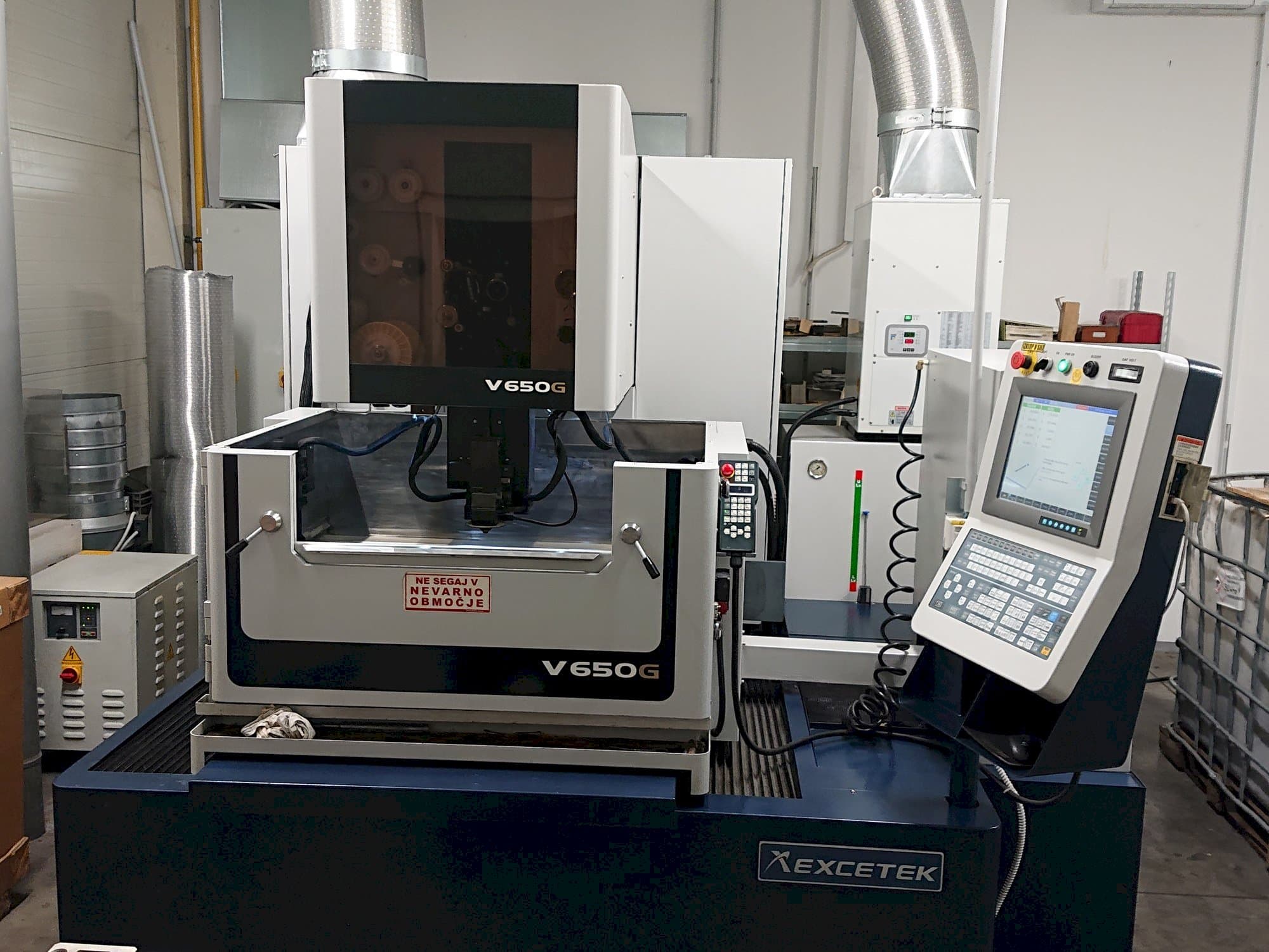 A EXCETEK V650G gép elölnézete