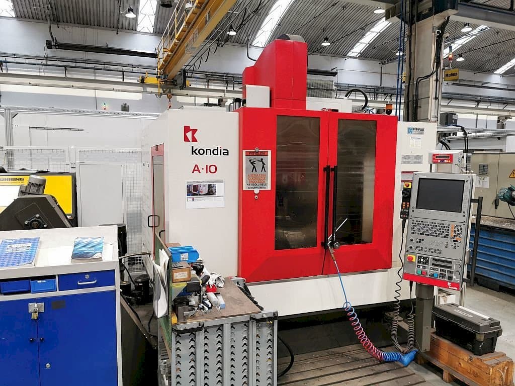 A KONDIA A10  gép elölnézete