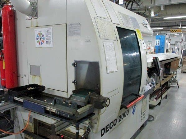 A Tornos-Bechler DECO 20  gép oldalnézete