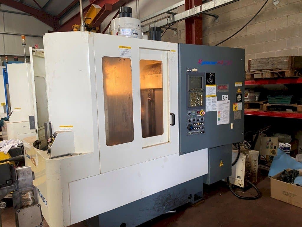 A Kitamura Mycenter HX250 gép elölnézete
