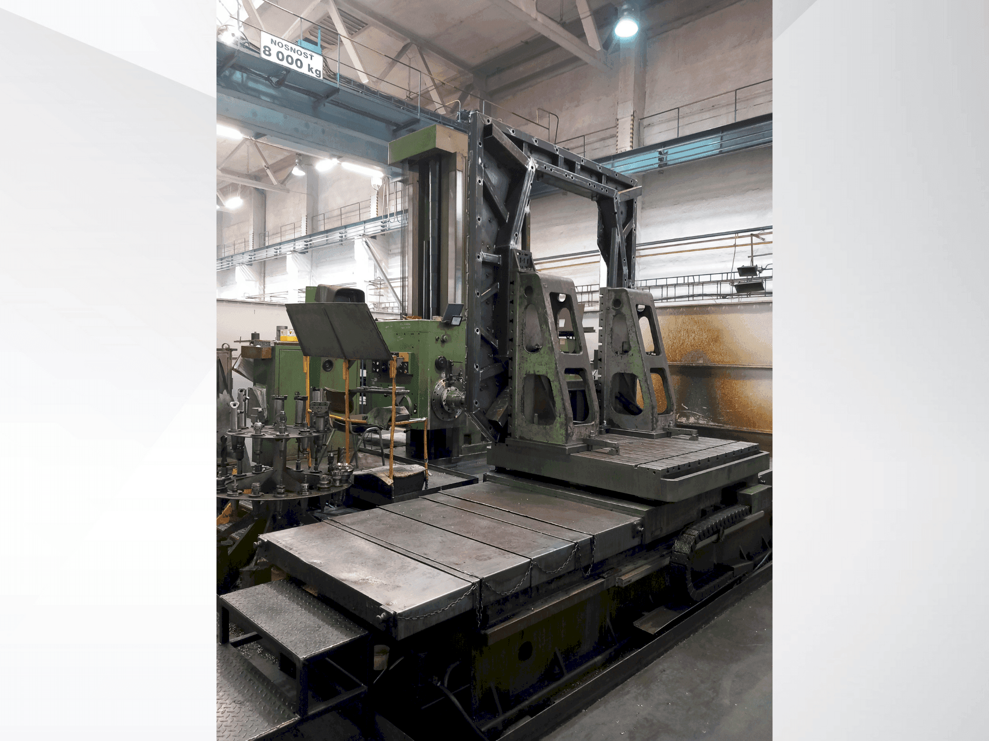 A TOS TOS WHN 13.4A gép elölnézete