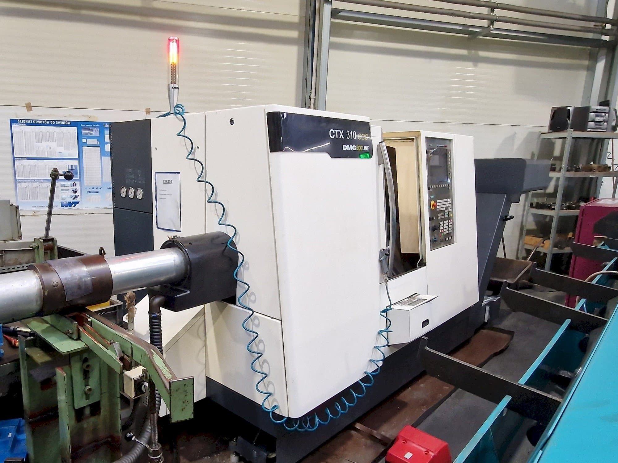 A DMG CTX 310 ecoline gép oldalnézete