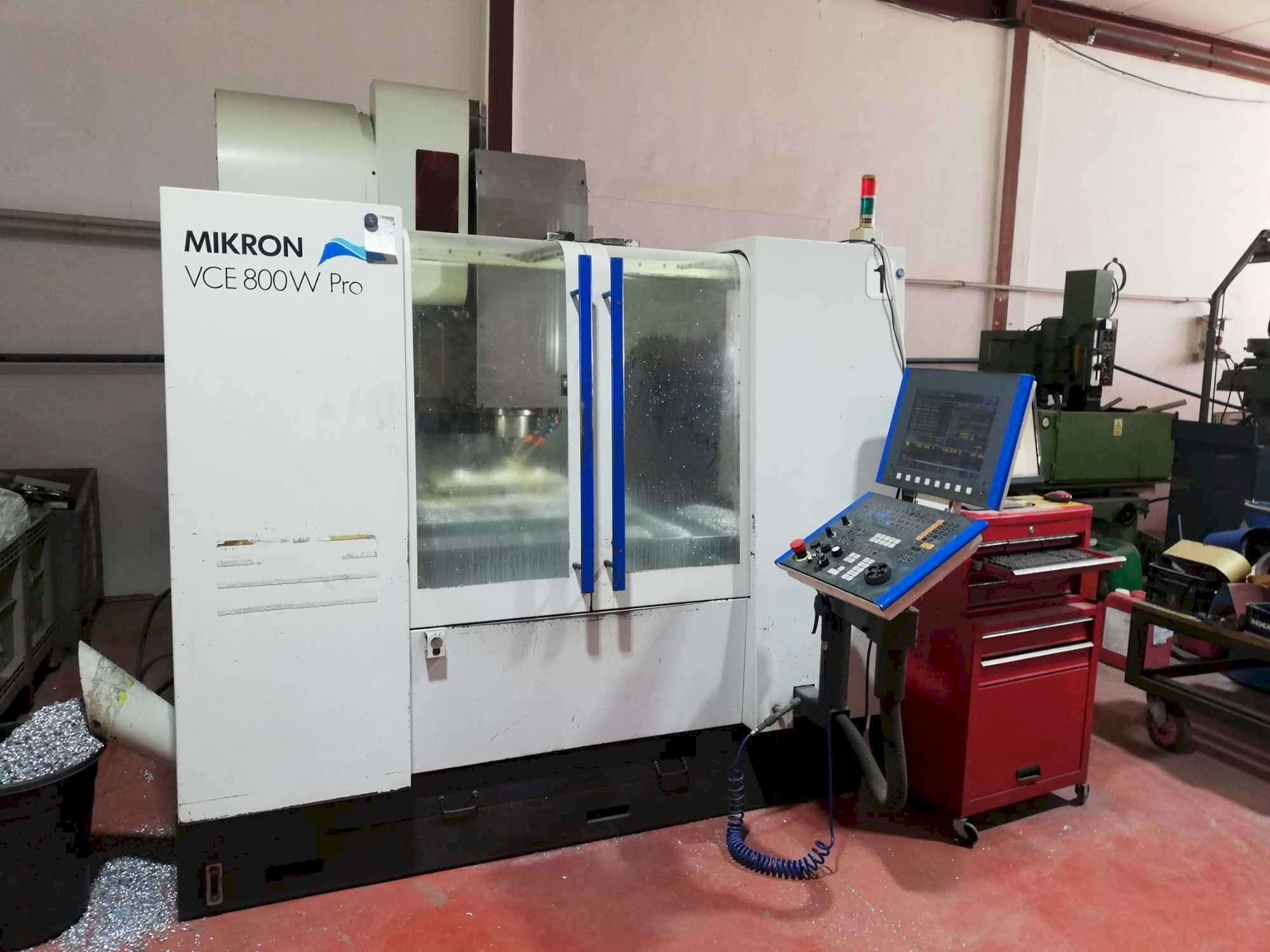 A MIKRON VCE 800W Pro gép elölnézete