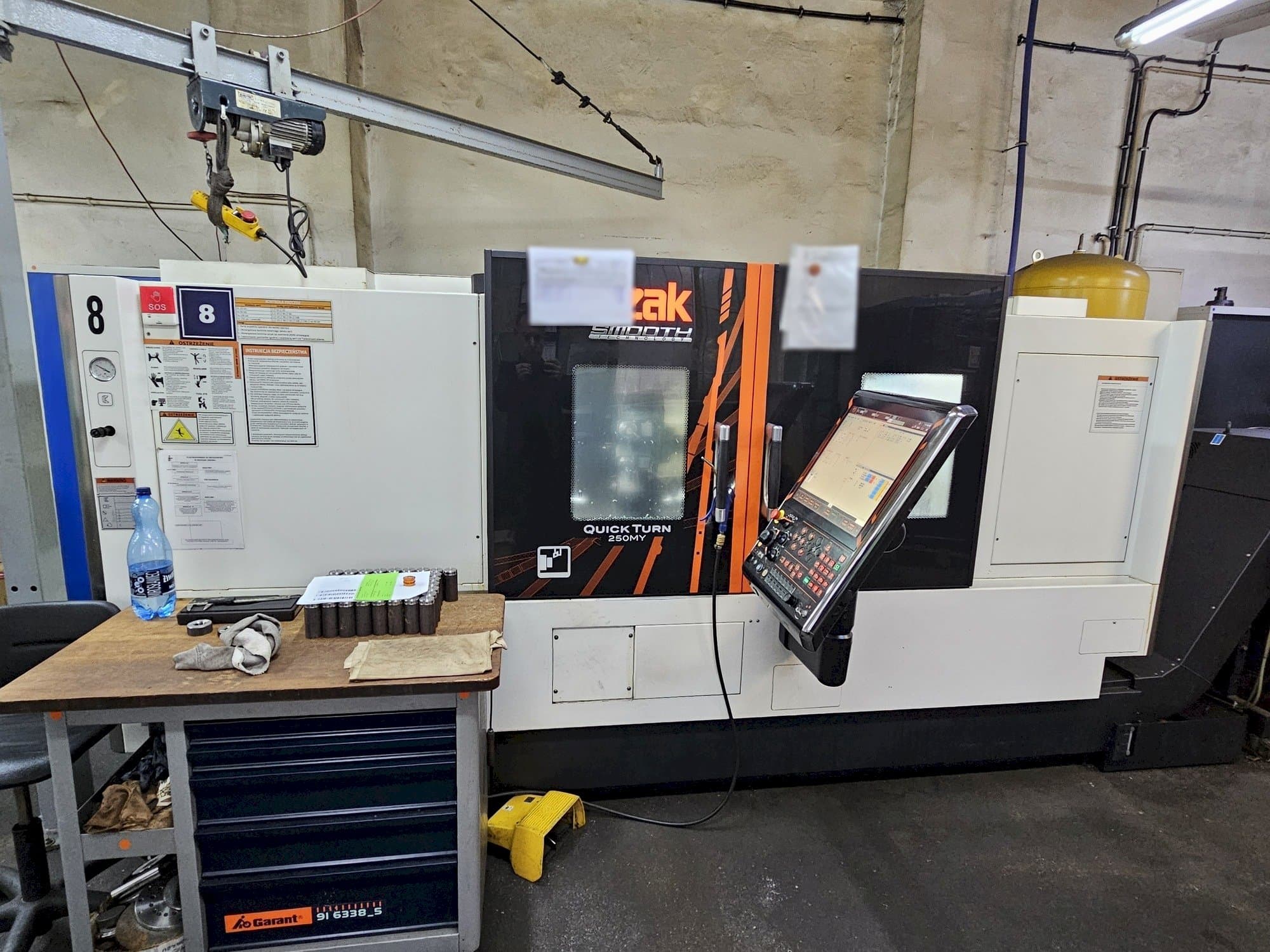 A Mazak QUICK TURN SMOOTH 250MY  gép elölnézete