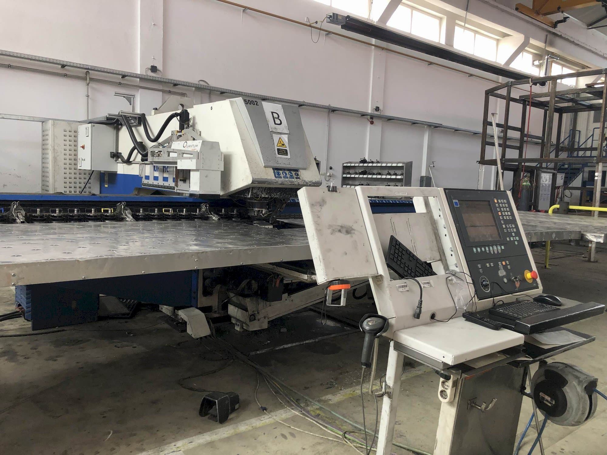 A Trumpf Trupunch 5000 gép elölnézete